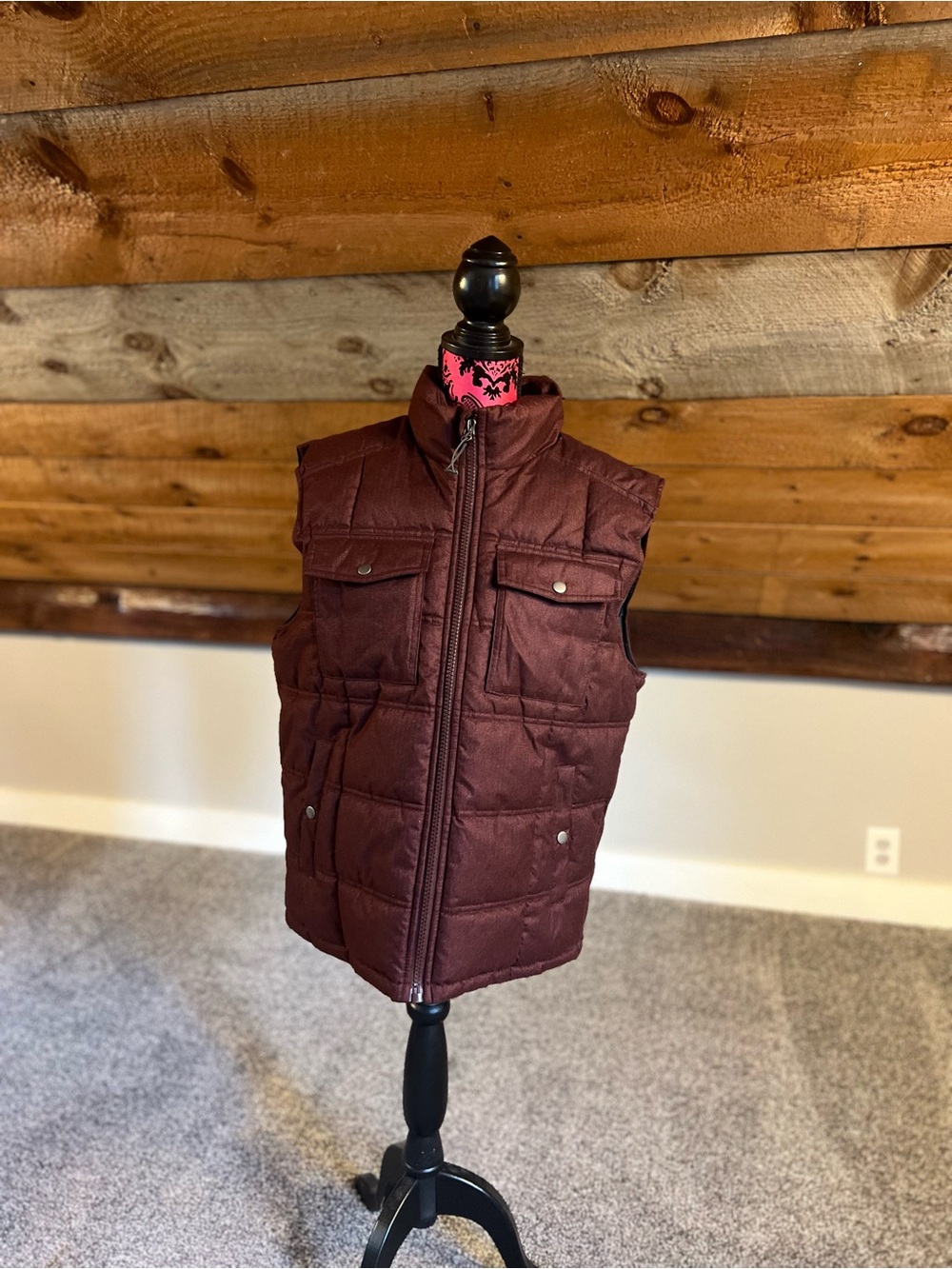 Goodfellow & Co Men's Quilted Vest in Burgundy